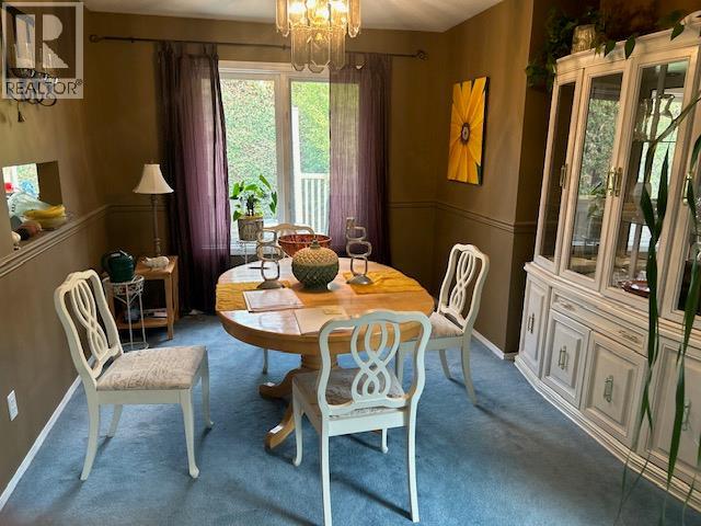 Picture for 3599 Lakeshore  Road https://www.cirrealty.ca/reb/bc/9/10366019_12.jpg