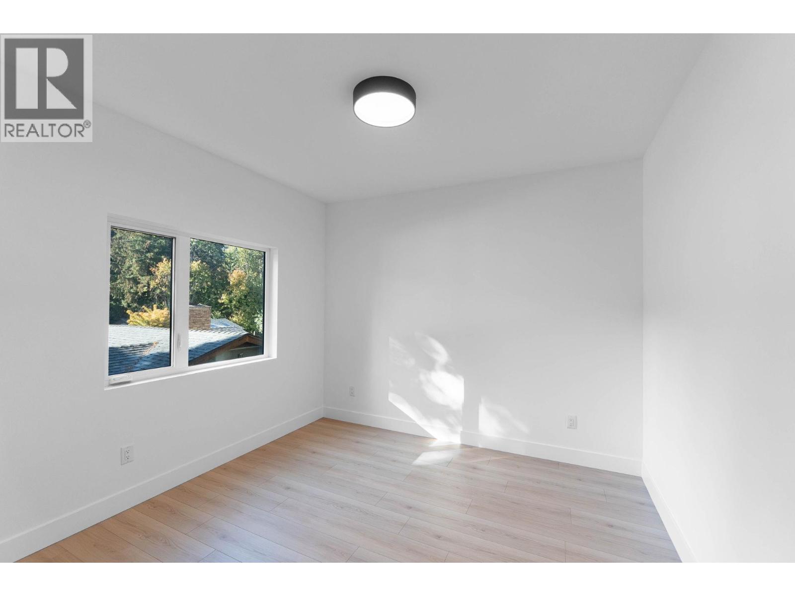 Picture for 4630 McClure  Road https://www.cirrealty.ca/reb/bc/9/10366039_35.jpg