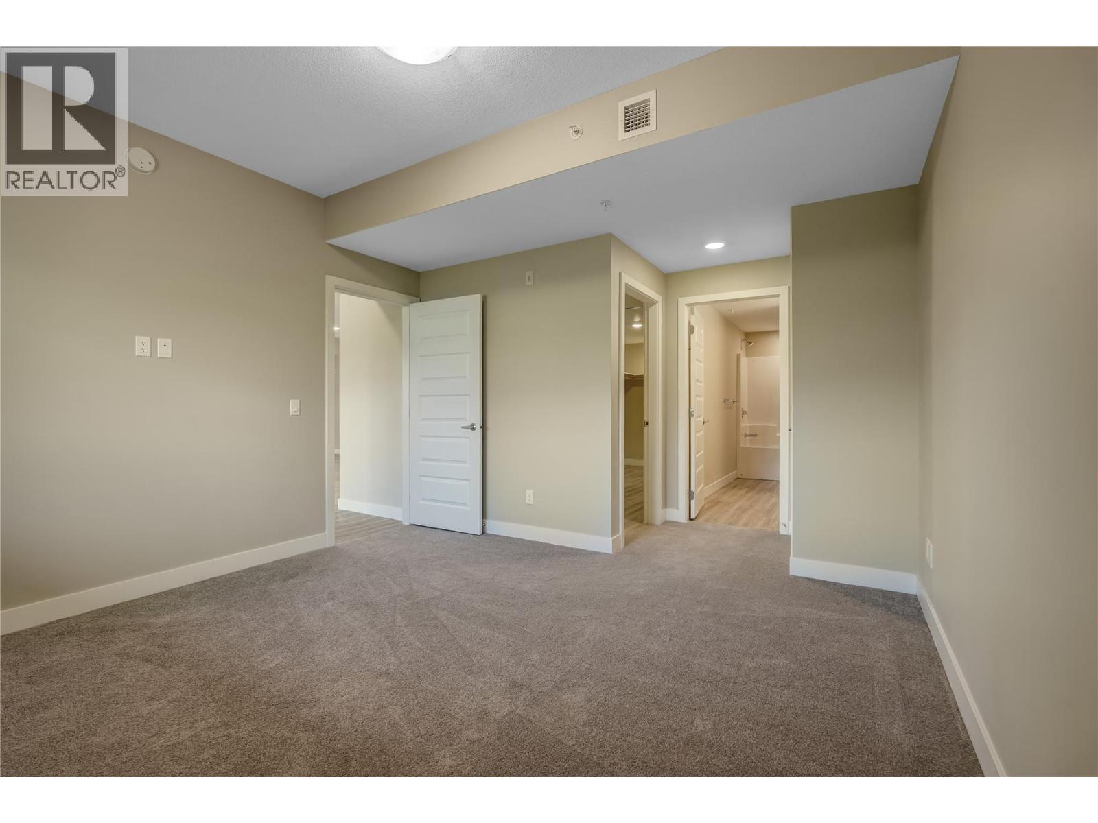 Picture for Unit #408, 5640 51st  Street https://www.cirrealty.ca/reb/bc/9/10366149_16.jpg