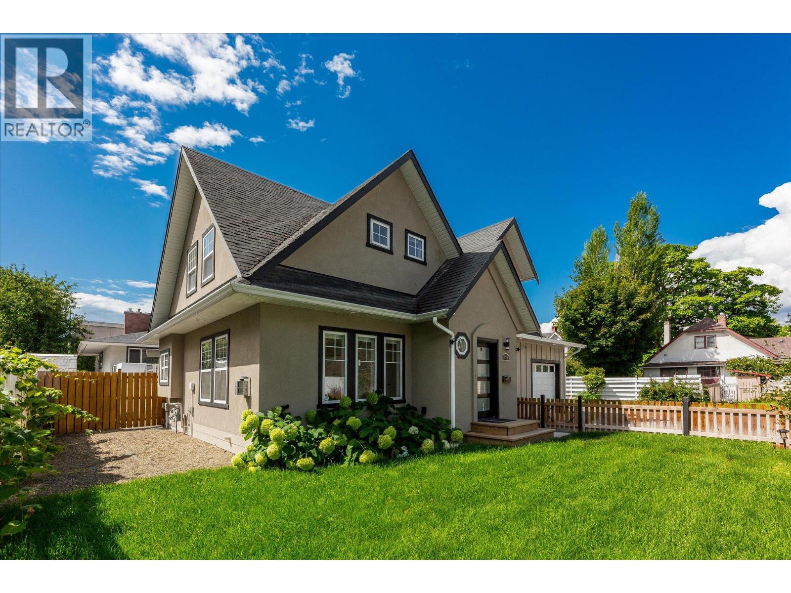 Picture for 530 Rowcliffe  Avenue