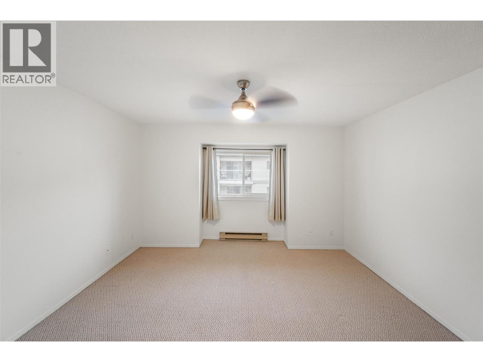 Picture for Unit #404, 284 YORKTON  Avenue https://www.cirrealty.ca/reb/bc/9/10366359_14.jpg