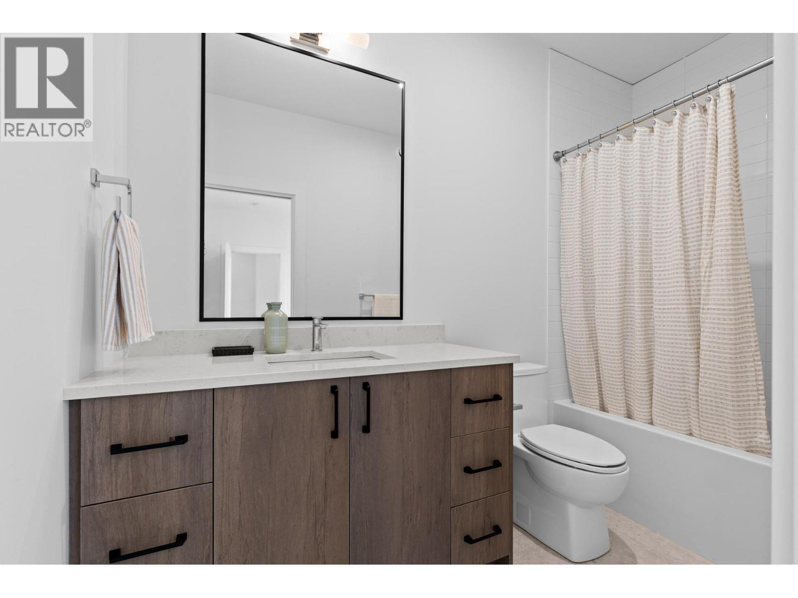 Picture for Unit #6, 1463 Inkar  Road https://www.cirrealty.ca/reb/bc/9/10366479_25.jpg