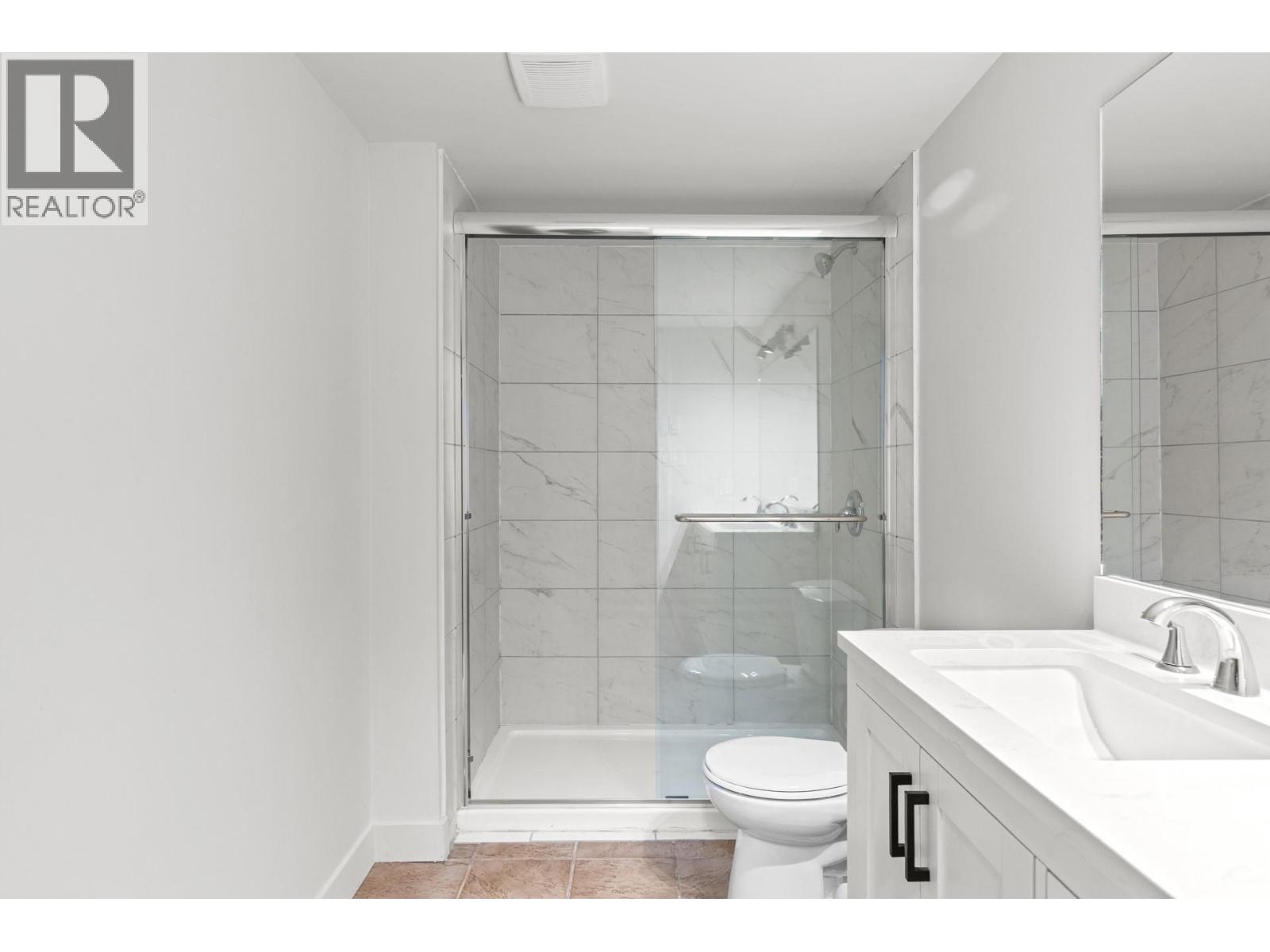 Picture for 849 Balsam  Road https://www.cirrealty.ca/reb/bc/9/10366529_37.jpg