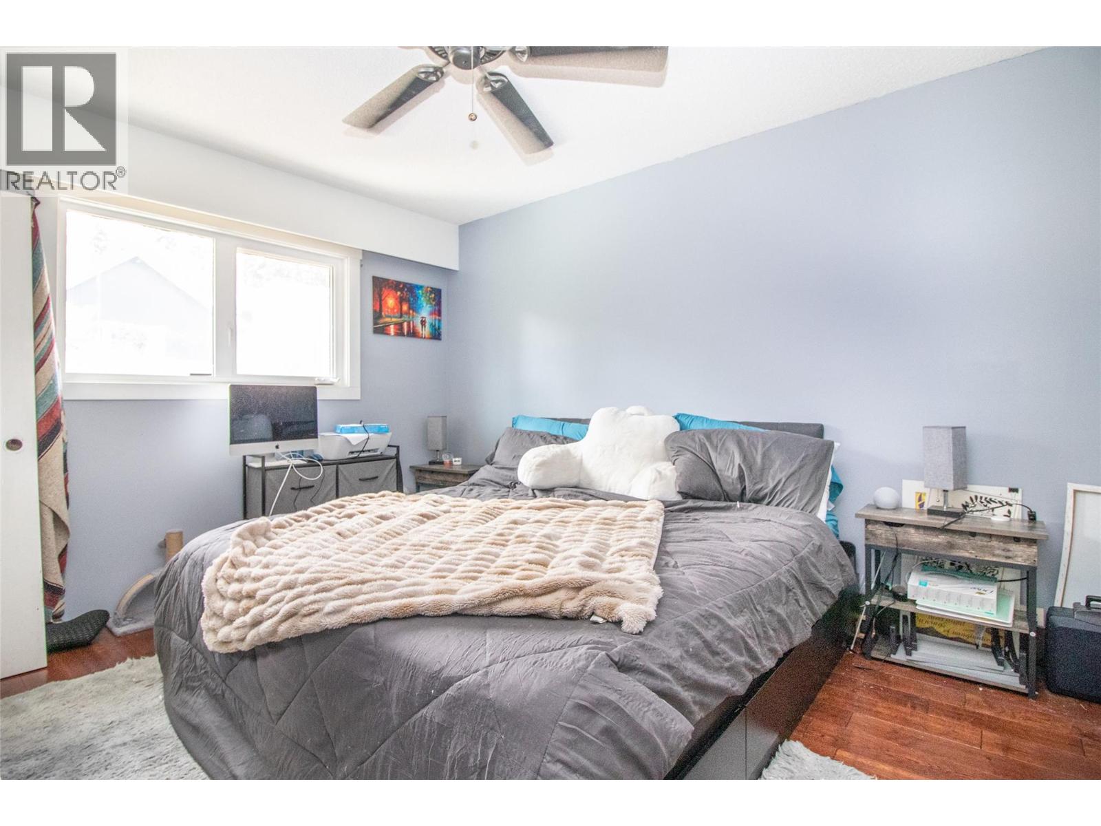 Picture for 2160 Lynrick  Road https://www.cirrealty.ca/reb/bc/9/10366549_10.jpg