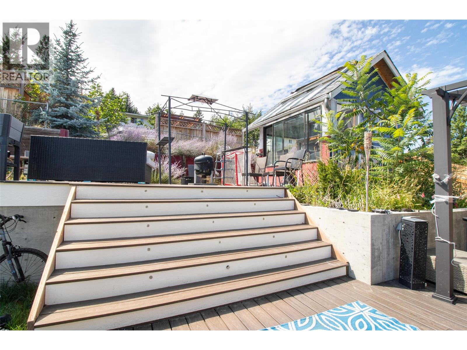 Picture for 2160 Lynrick  Road https://www.cirrealty.ca/reb/bc/9/10366549_17.jpg