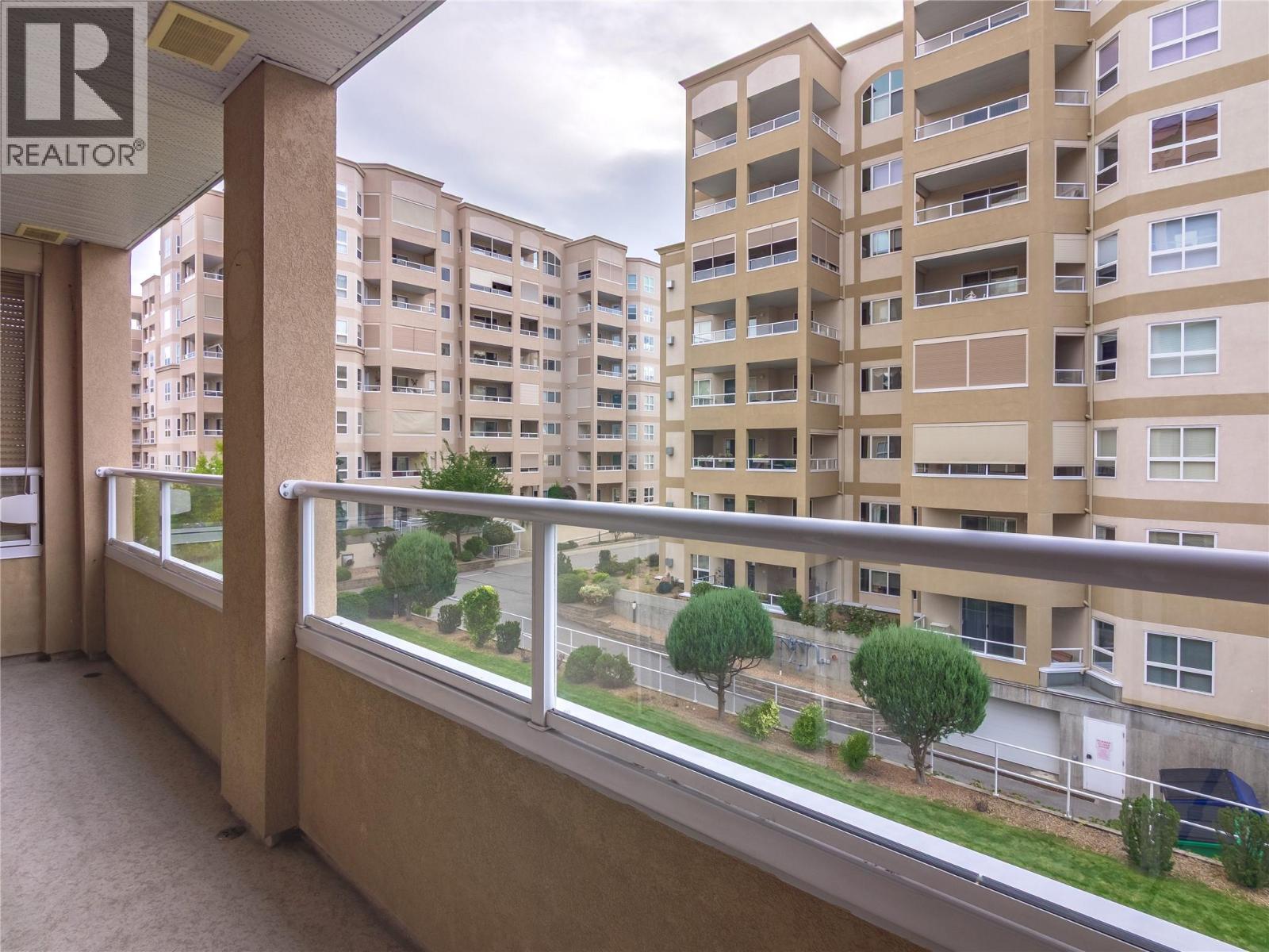 Picture for Unit #301, 2255 Atkinson  Street https://www.cirrealty.ca/reb/bc/9/10366619_11.jpg