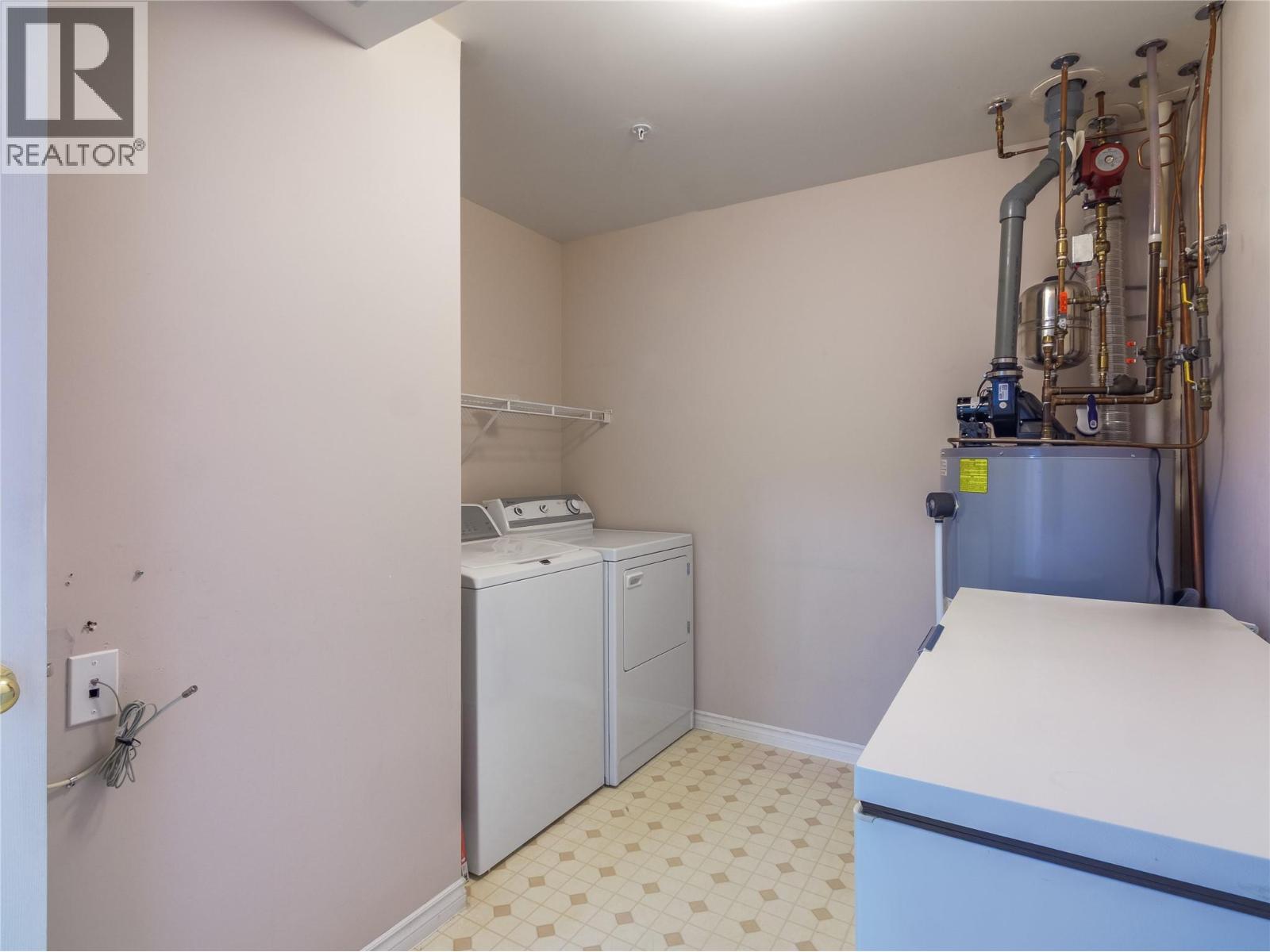 Picture for Unit #301, 2255 Atkinson  Street https://www.cirrealty.ca/reb/bc/9/10366619_21.jpg