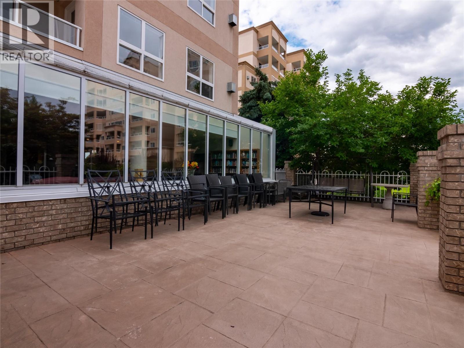 Picture for Unit #301, 2255 Atkinson  Street https://www.cirrealty.ca/reb/bc/9/10366619_36.jpg