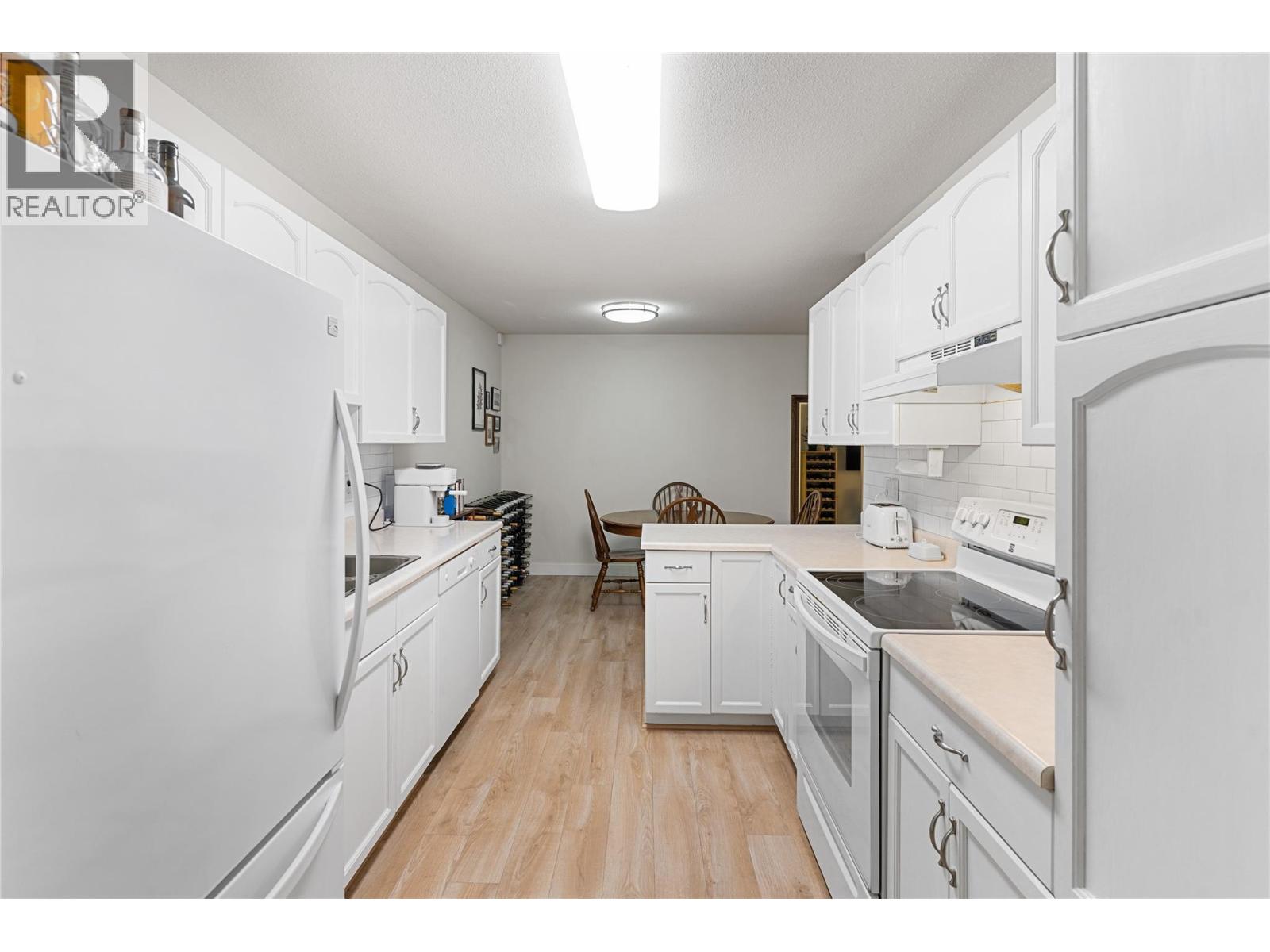 Picture for Unit #414, 769 K.L.O.  Road https://www.cirrealty.ca/reb/bc/9/10366639_18.jpg