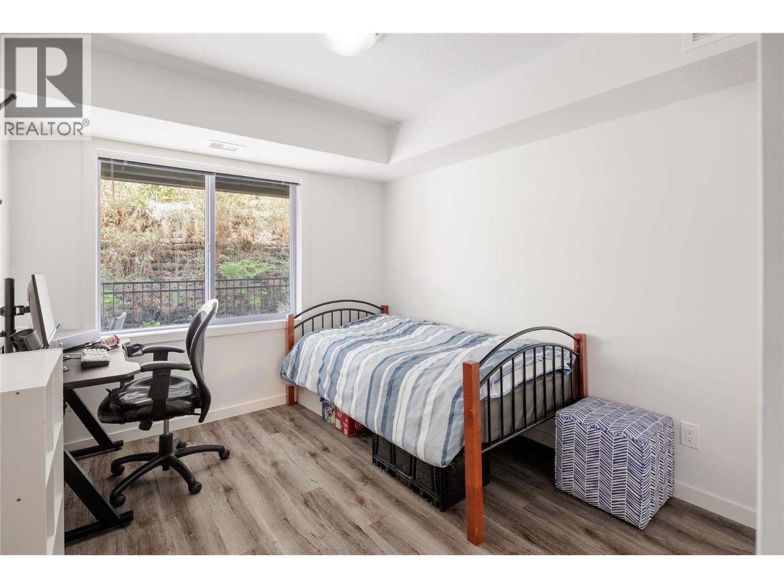 Picture for Unit #107, 655 Academy  Way https://www.cirrealty.ca/reb/bc/9/10366729_14.jpg