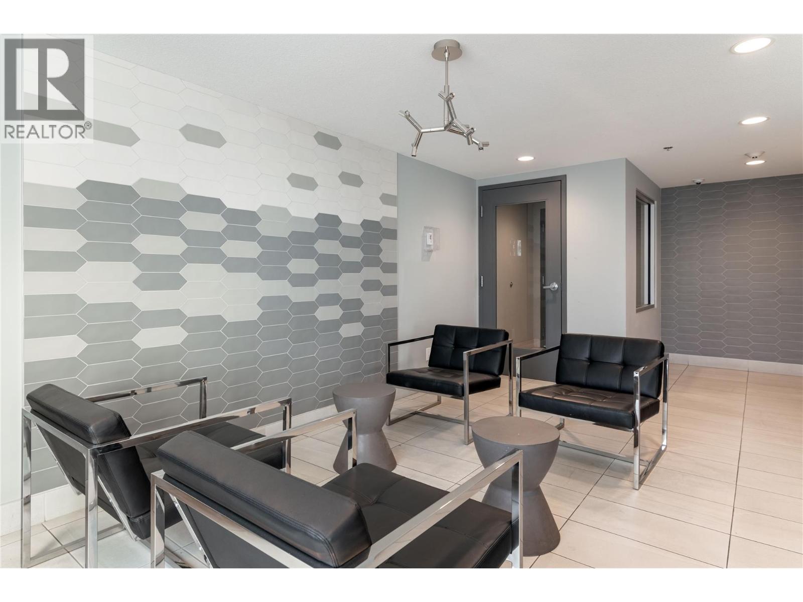 Picture for Unit #107, 655 Academy  Way https://www.cirrealty.ca/reb/bc/9/10366729_19.jpg