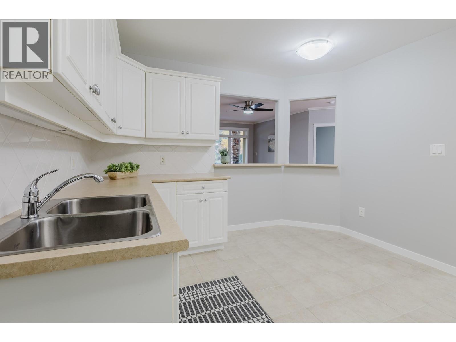 Picture for Unit #108, 303 Whitman  Road https://www.cirrealty.ca/reb/bc/9/10366859_11.jpg