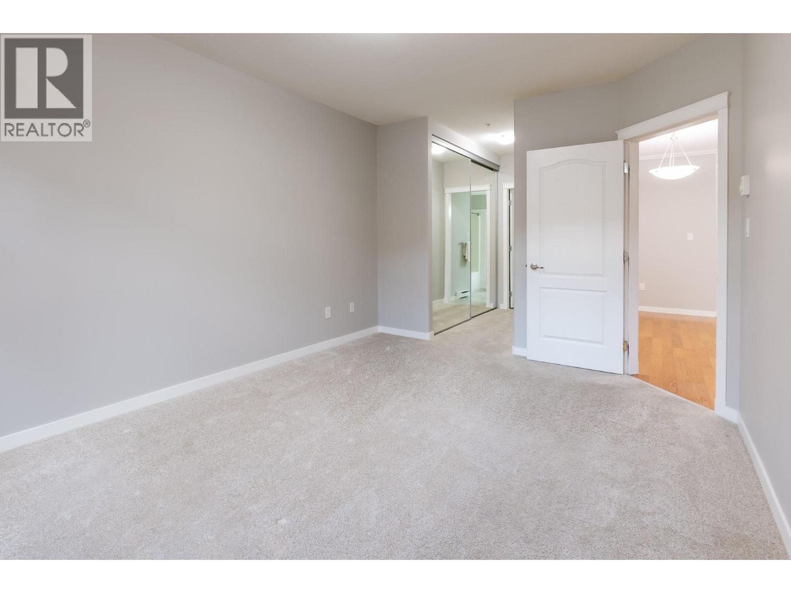 Picture for Unit #108, 303 Whitman  Road https://www.cirrealty.ca/reb/bc/9/10366859_17.jpg