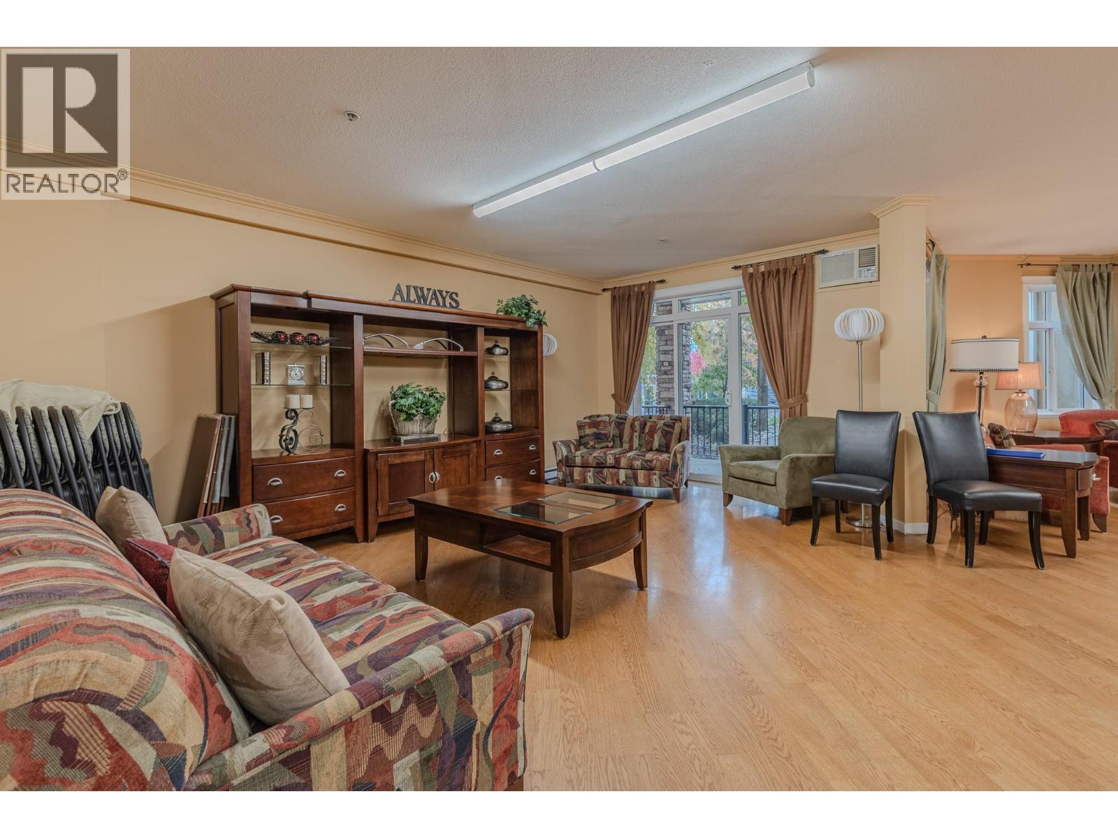 Picture for Unit #108, 303 Whitman  Road https://www.cirrealty.ca/reb/bc/9/10366859_32.jpg