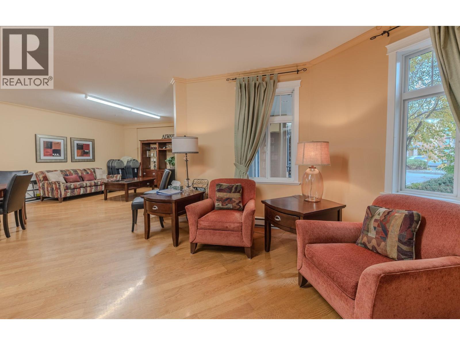 Picture for Unit #108, 303 Whitman  Road https://www.cirrealty.ca/reb/bc/9/10366859_34.jpg