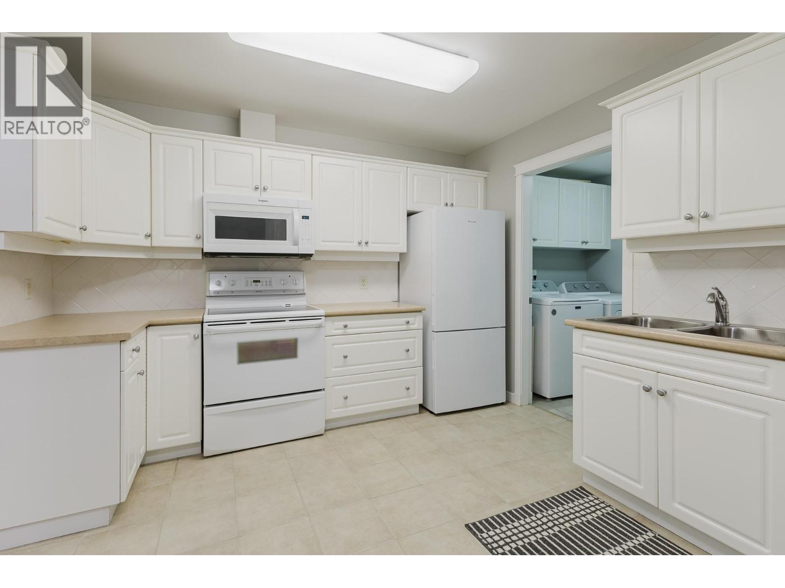 Picture for Unit #108, 303 Whitman  Road https://www.cirrealty.ca/reb/bc/9/10366859_9.jpg
