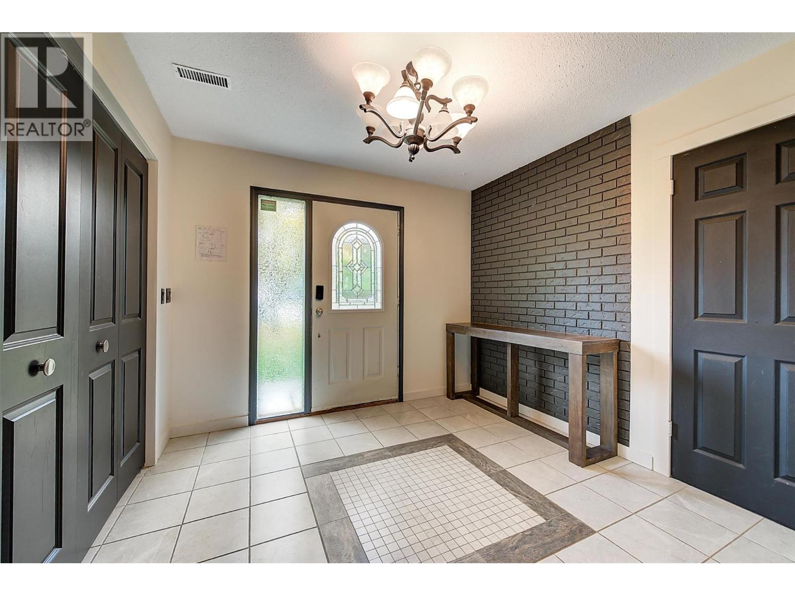 Picture for 790 Torrs  Court