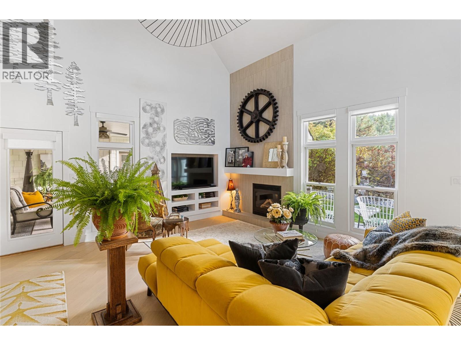 Picture for 2075 Lillooet  Court