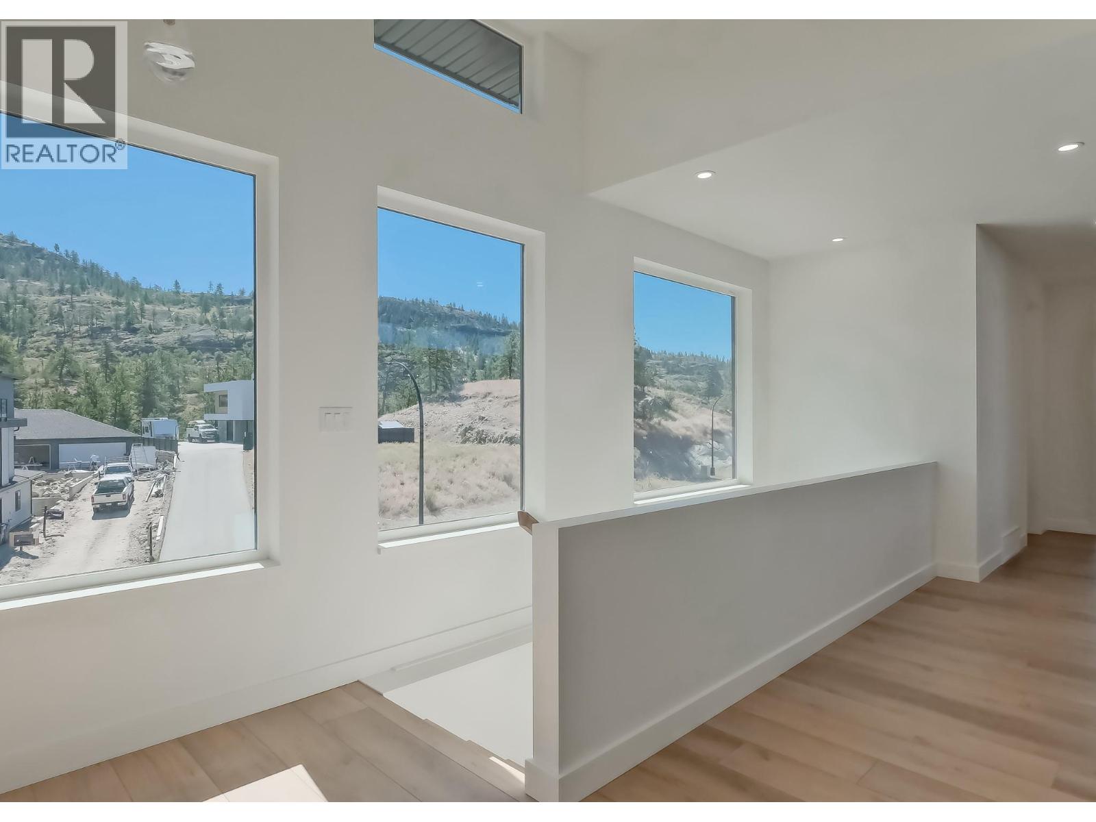 Picture for Unit #106, 3331 EVERGREEN  Drive