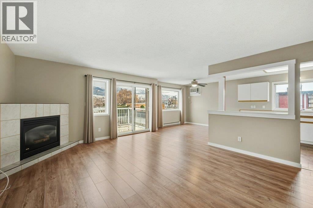 Picture for Unit #206, 6201 Maple  Drive