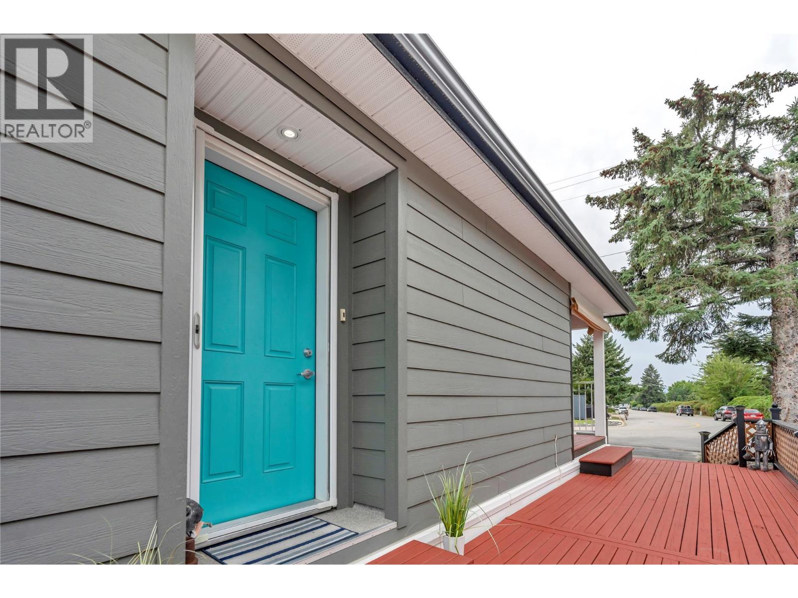 Picture for Unit #8, 197 DAUPHIN  Avenue