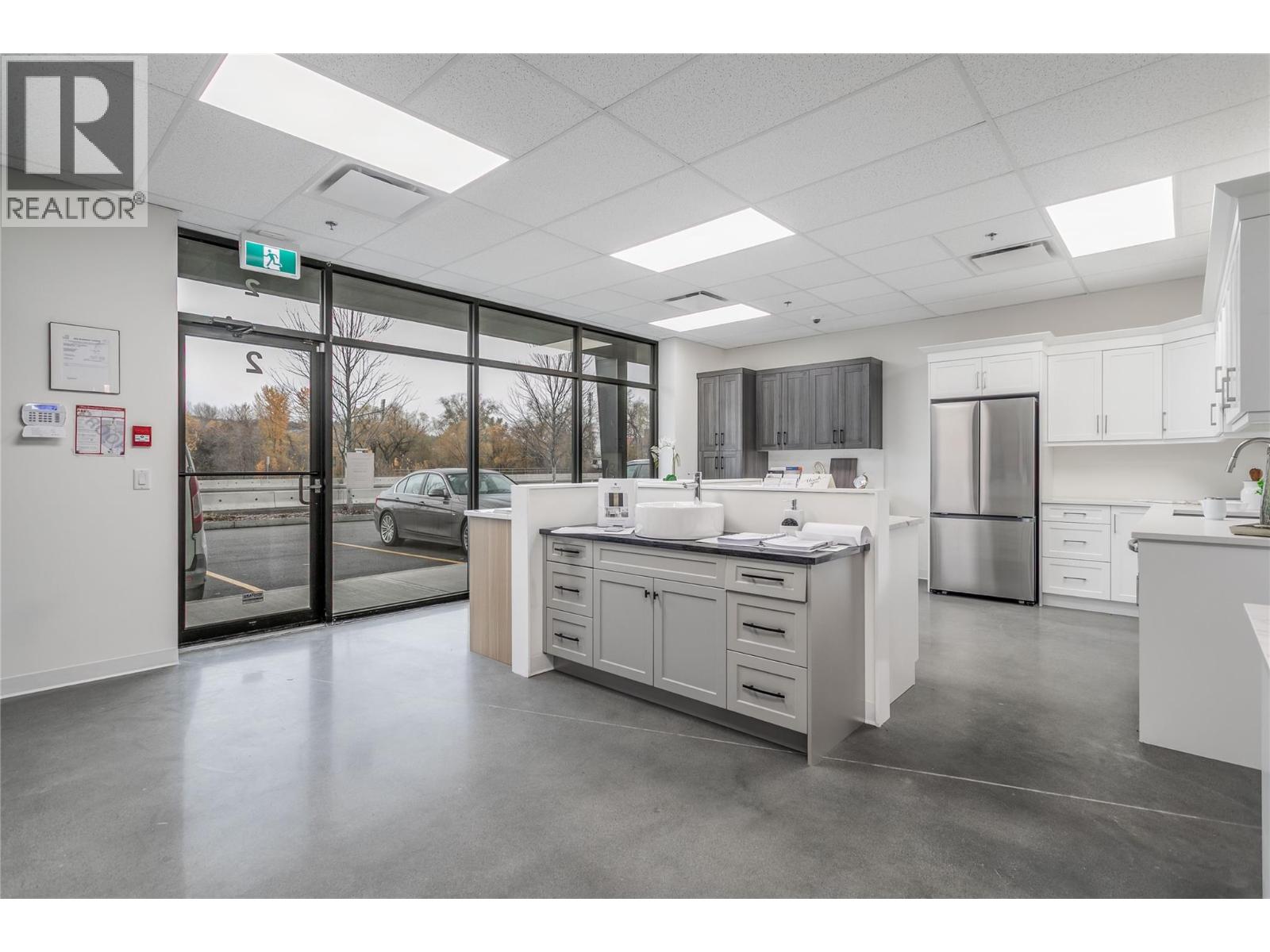 Picture for Unit #2, 1990 Landsdowne  Place