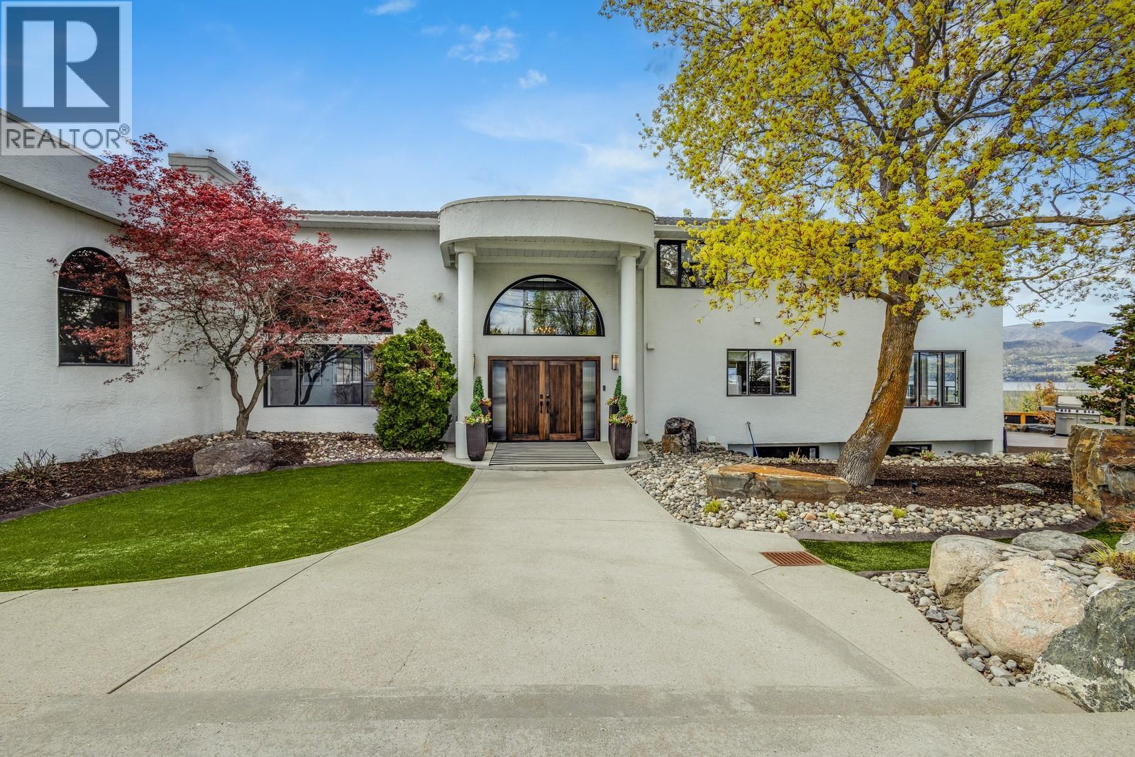 Picture for 4812 Lakeshore  Place