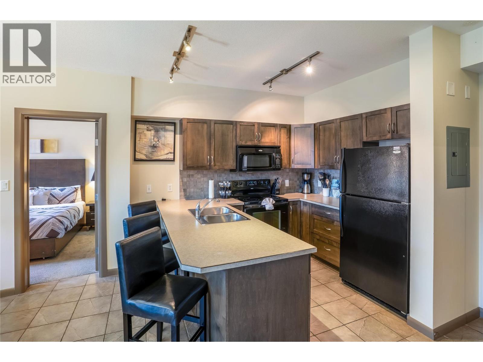 Picture for Unit #629, 654 Cook  Road