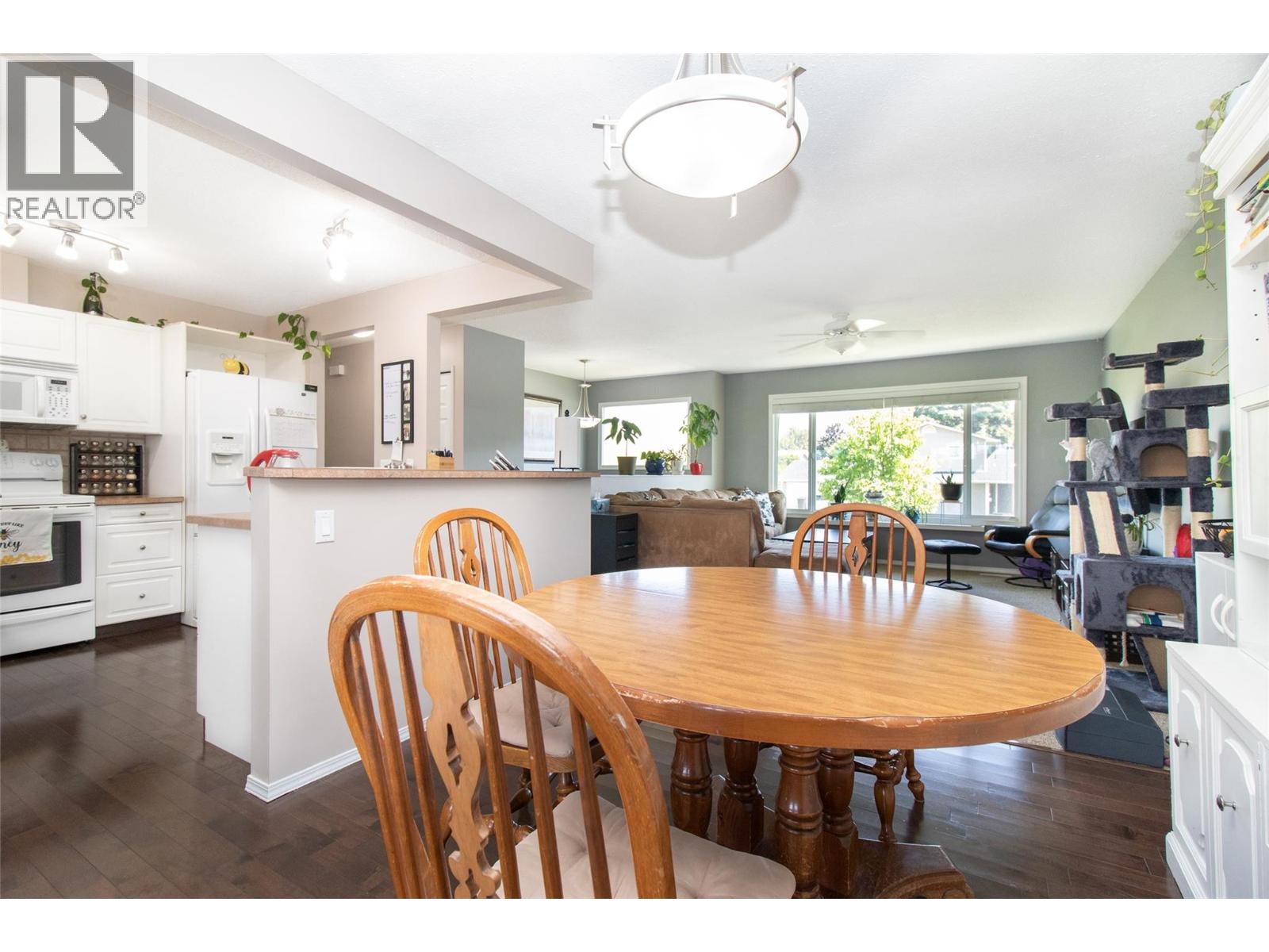 Picture for 1310 Mary  Court