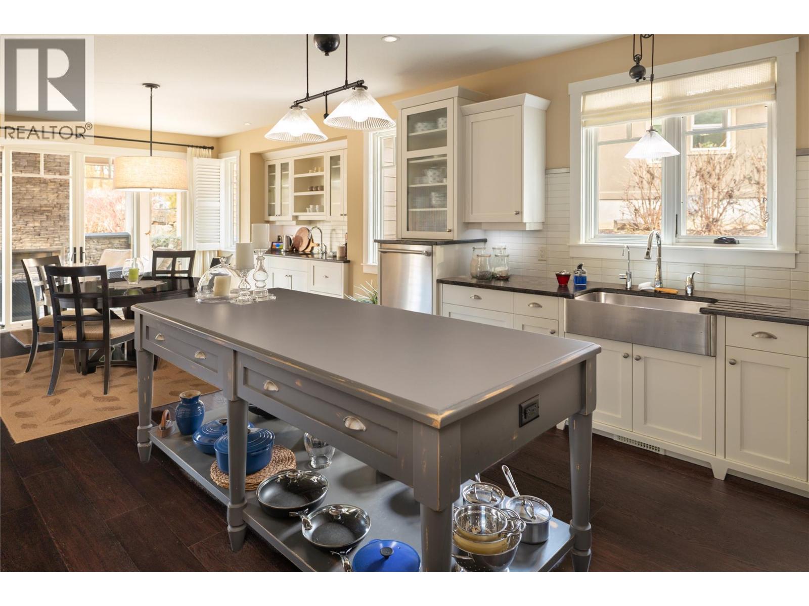 Picture for 4182 Gallaghers  FairwayS