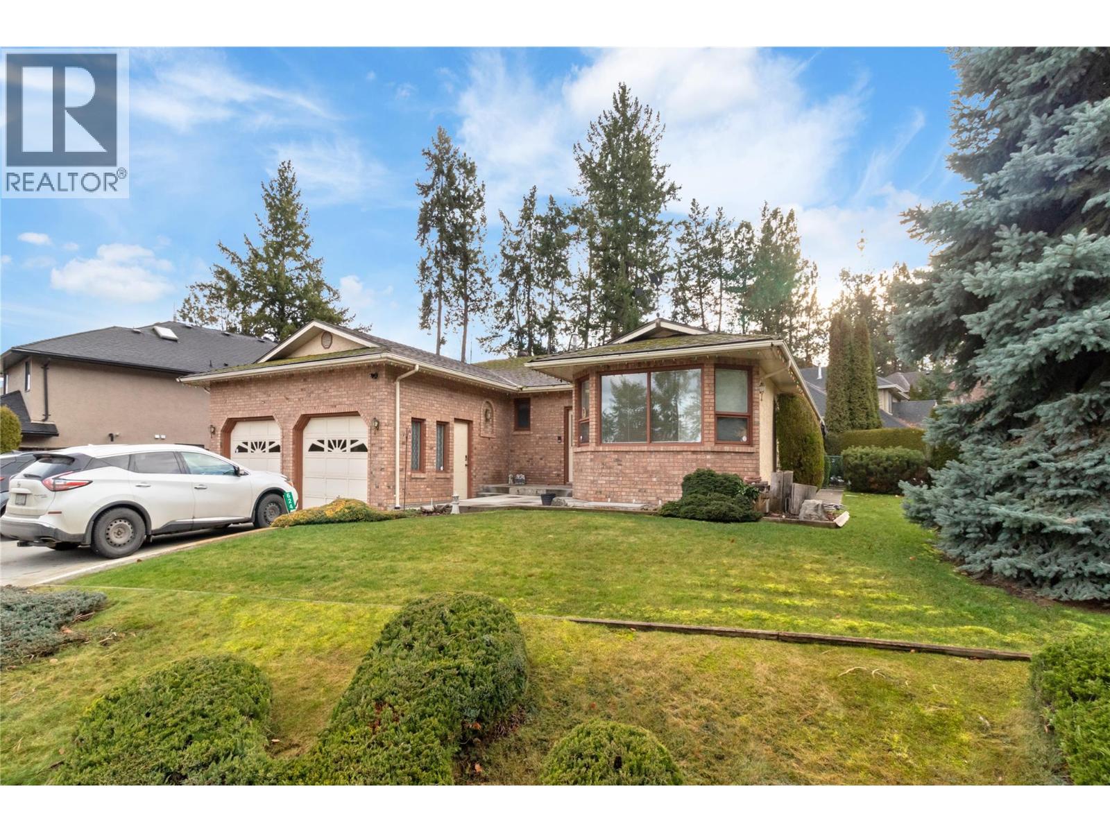 Picture for 624 Cassiar  Crescent