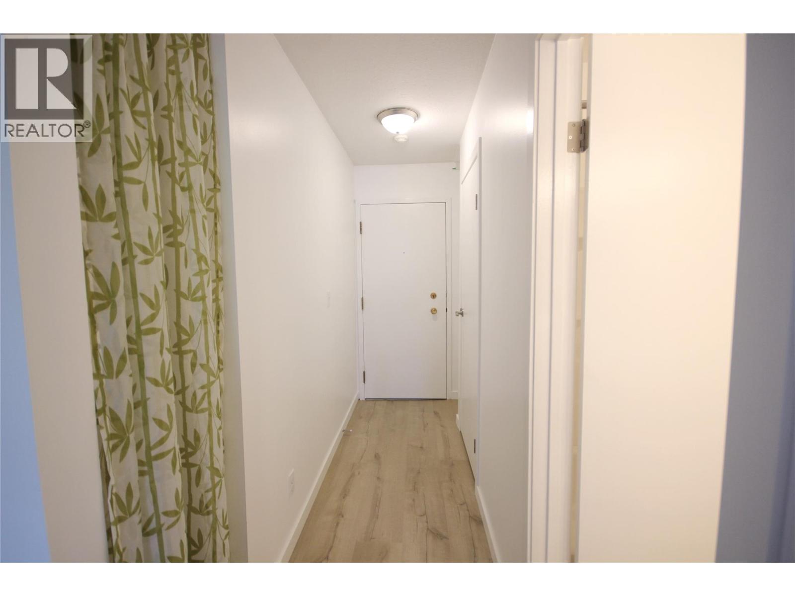 Picture for Unit #402, 150 Skaha  Place