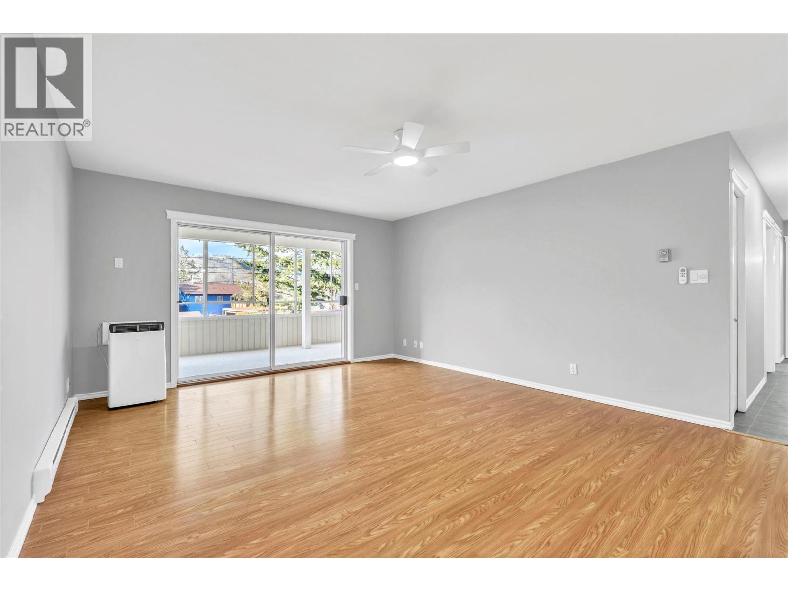 Picture for Unit #208, 272 GREEN  AvenueW