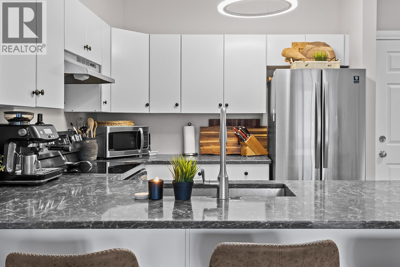 Picture for Unit #1617, 1875 Country Club  Drive