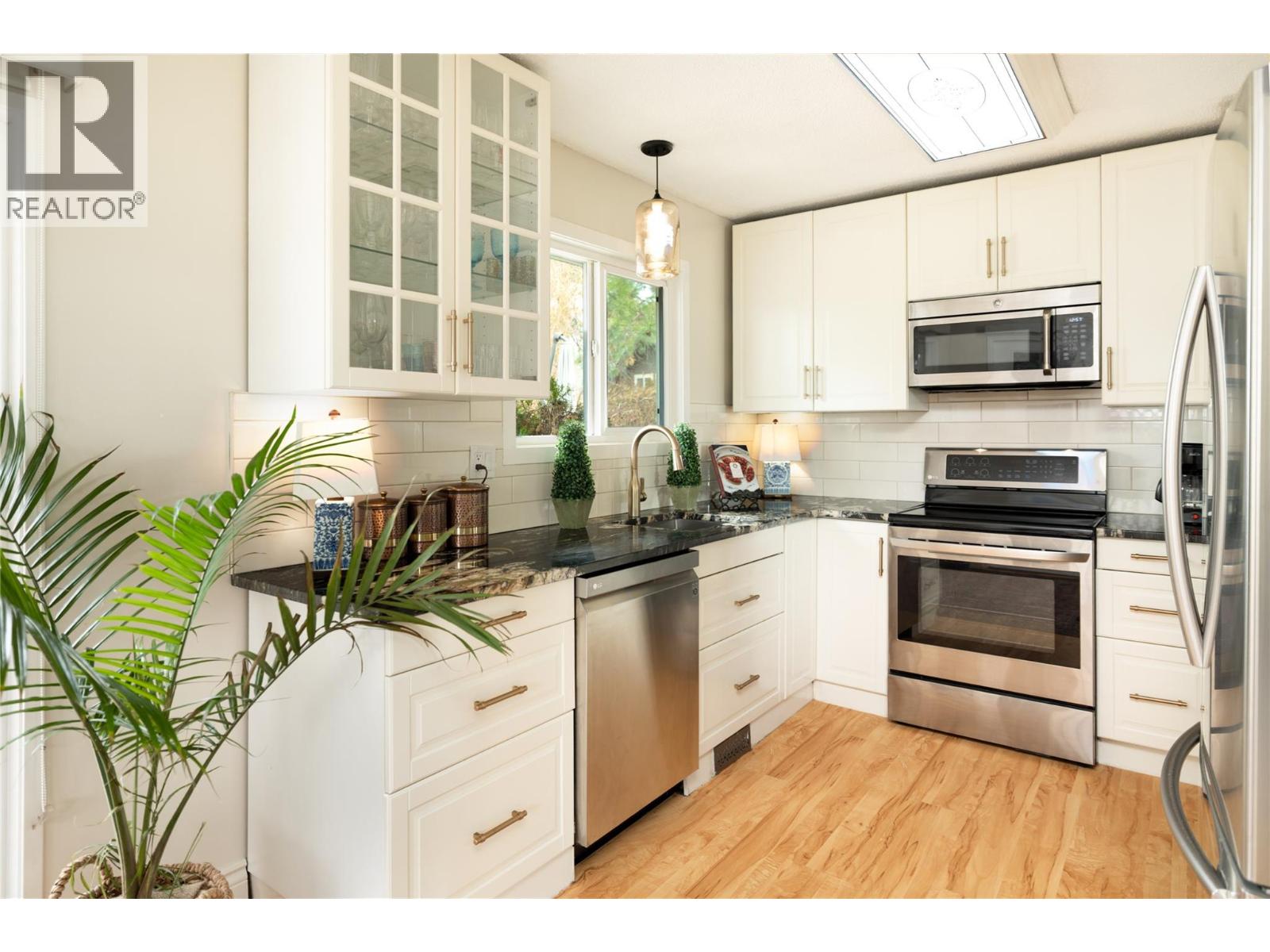 Picture for 5173 Chute Lake  Crescent