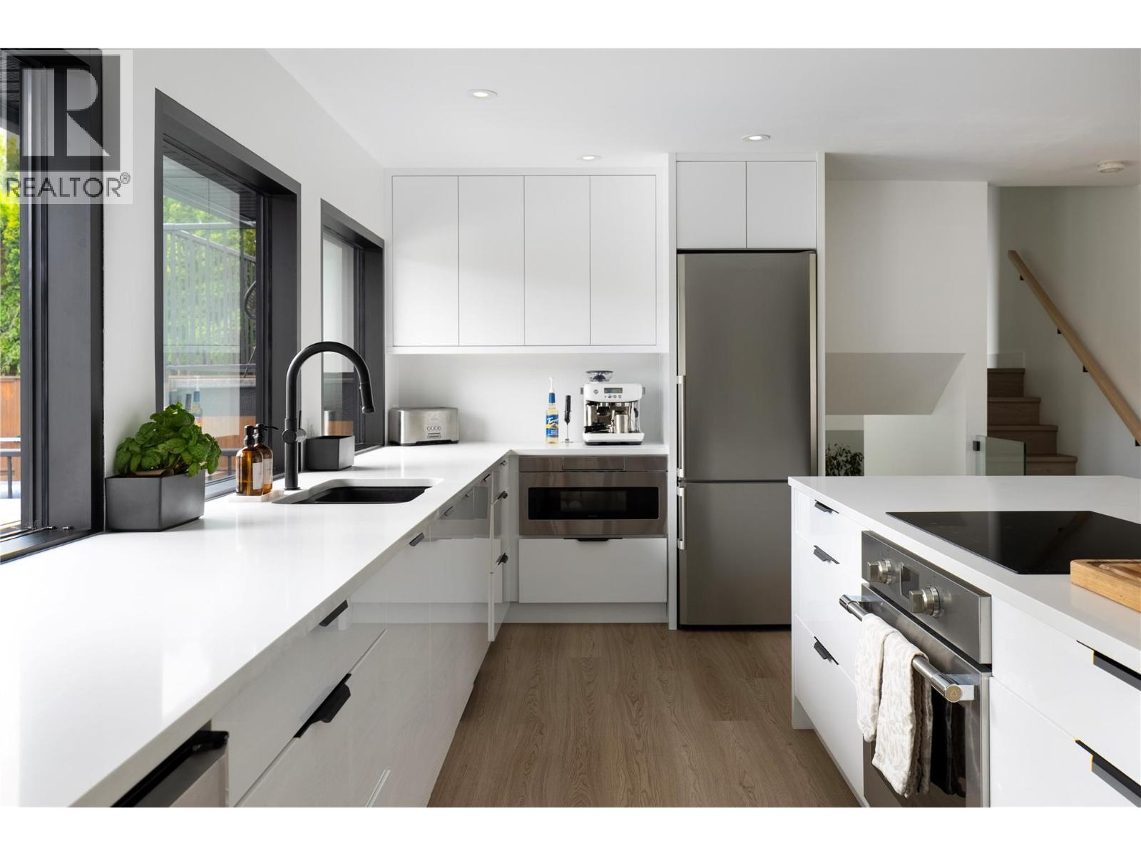 Picture for 4265 Lakeshore  Road