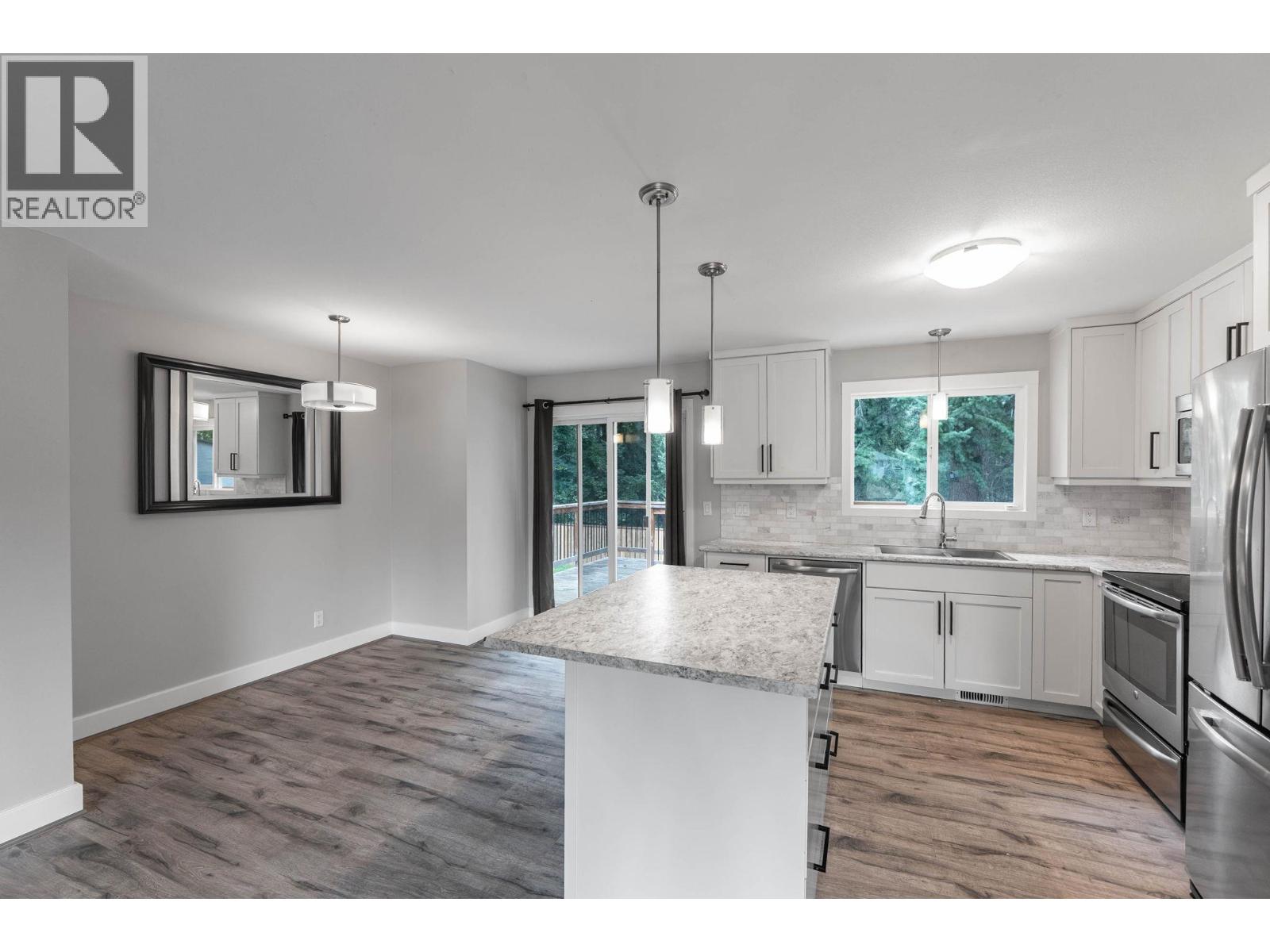 Picture for 1100 Sussex  Road