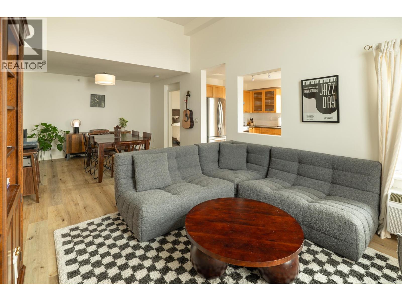 Picture for Unit #417, 567 Yates  Road