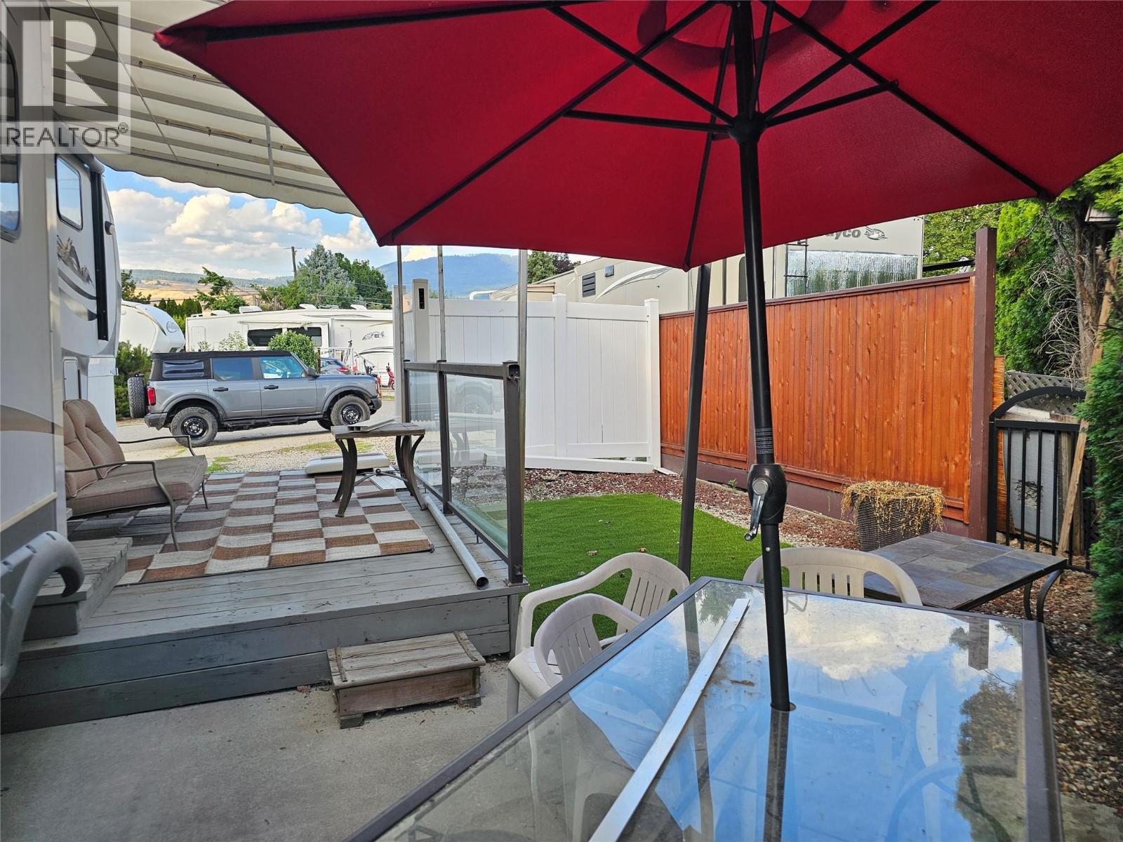 Picture for Unit #535, 415 Commonwealth  Road