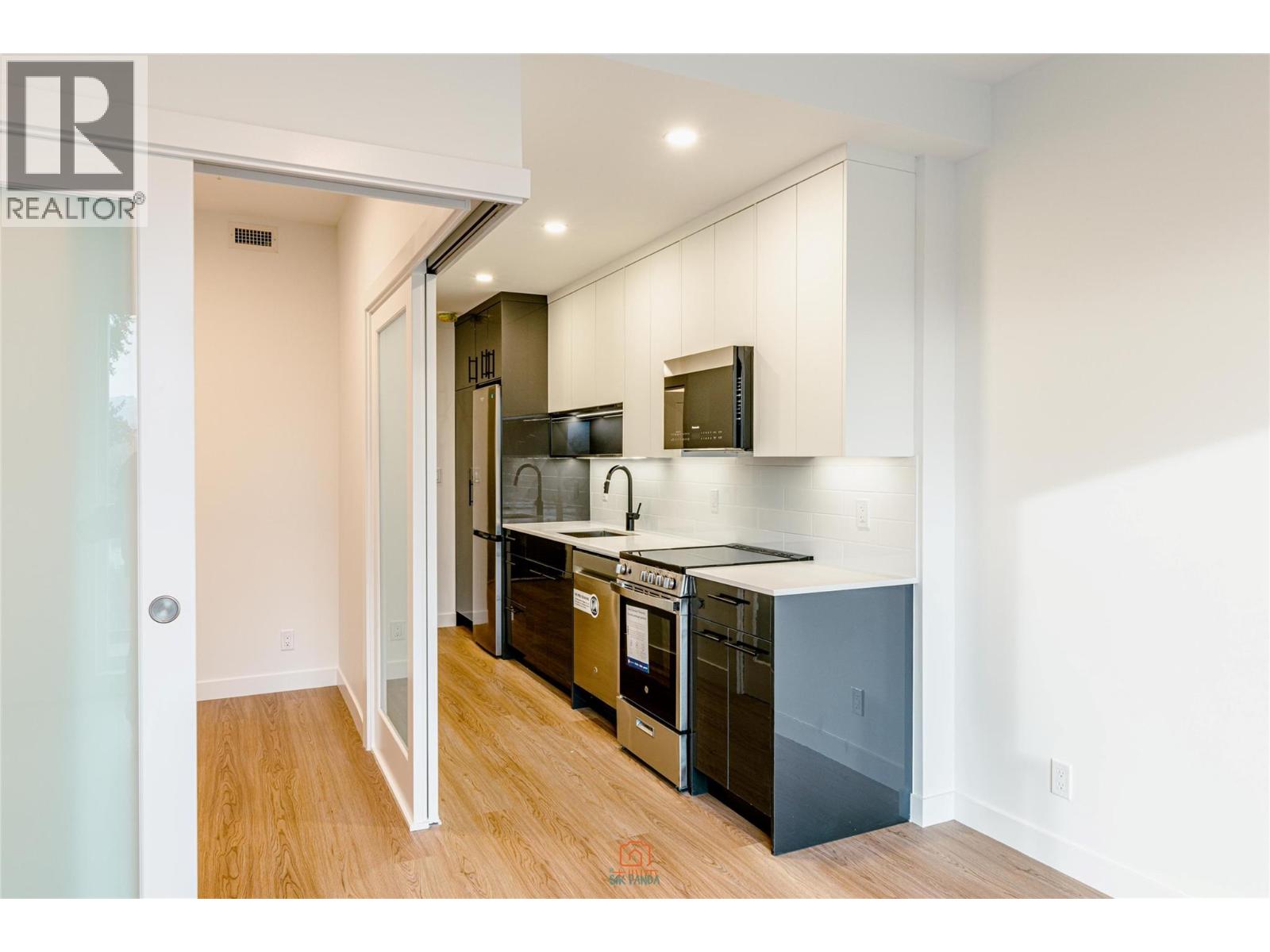 Picture for Unit #307, 1350 Pridham  Avenue