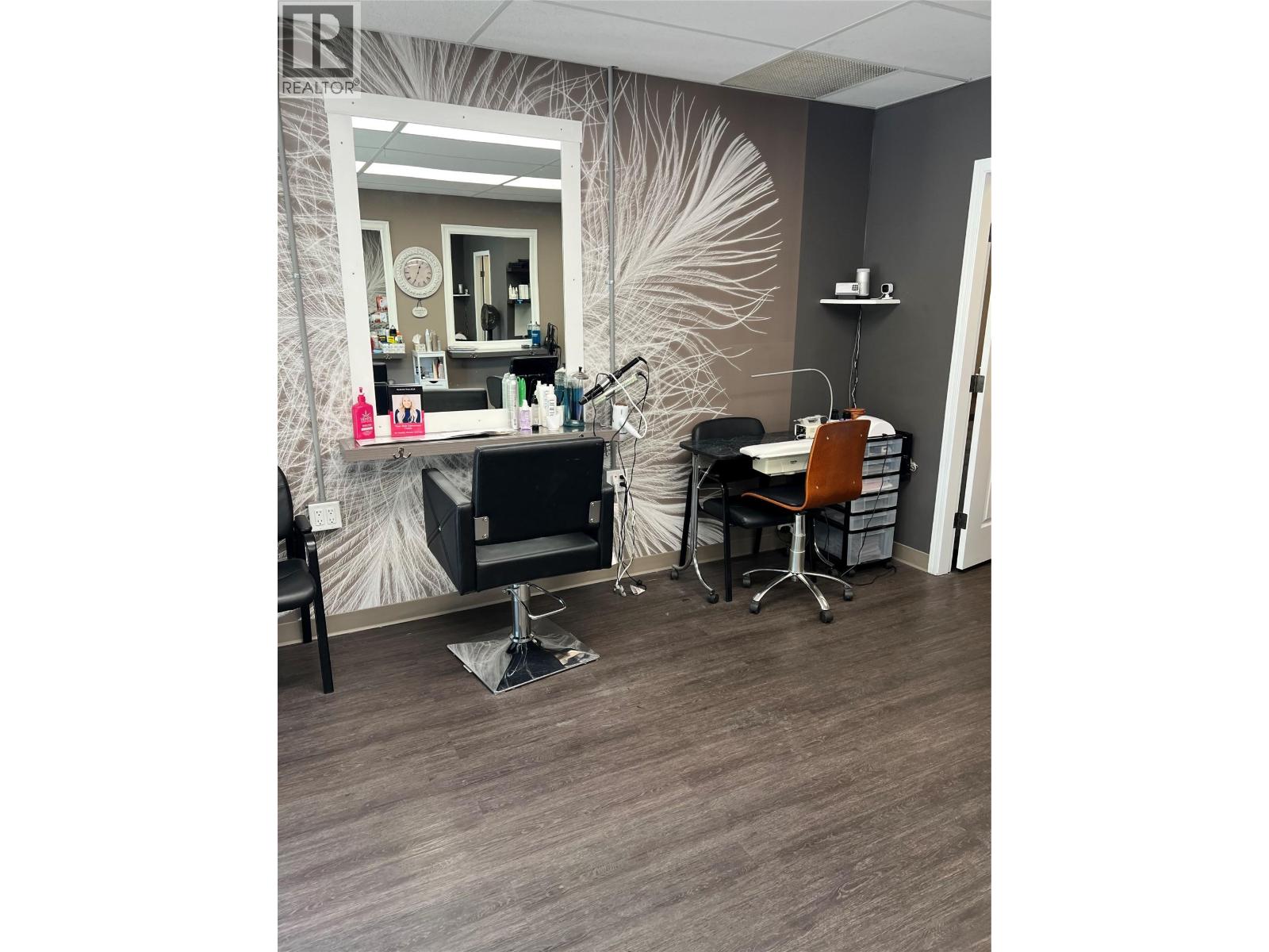 Picture for 102 2081 McDougall  Road