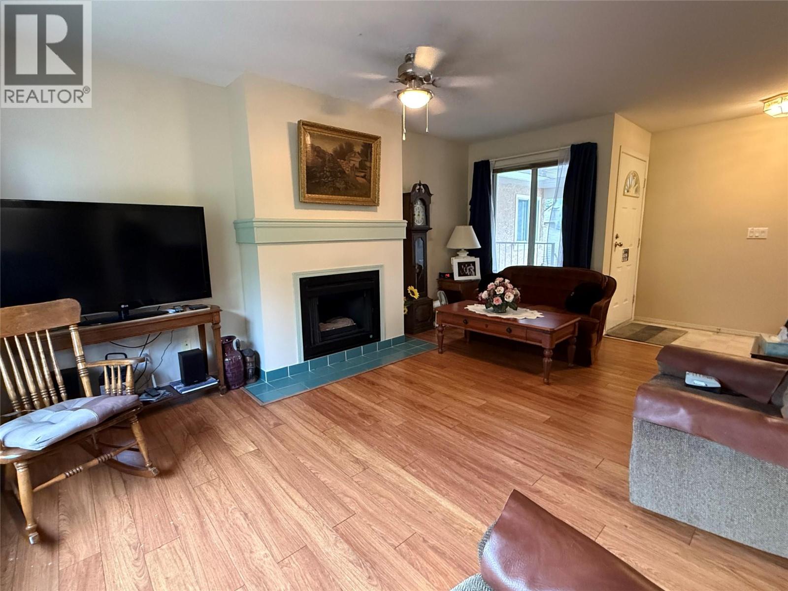 Picture for Unit #213, 320 Brandon  Avenue