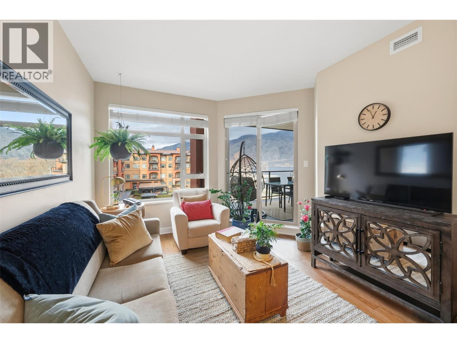 Picture for Unit #332, 15 Park  Place