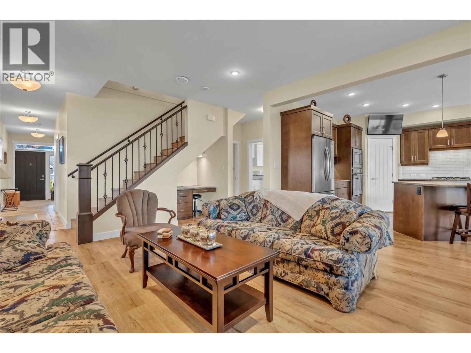 Picture for 1011 Dynes  Avenue