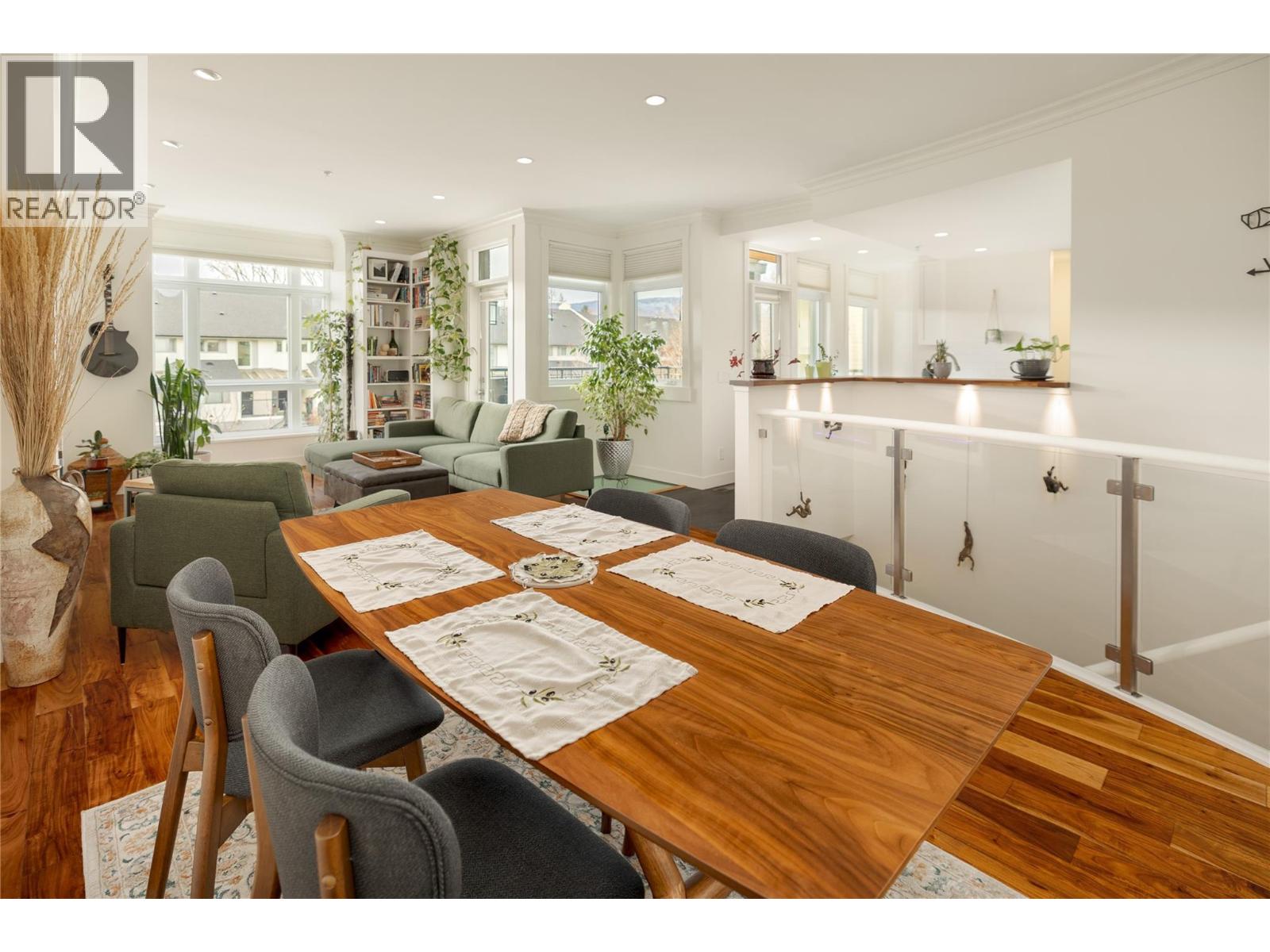 Picture for Unit #116, 2901 Abbott  Street