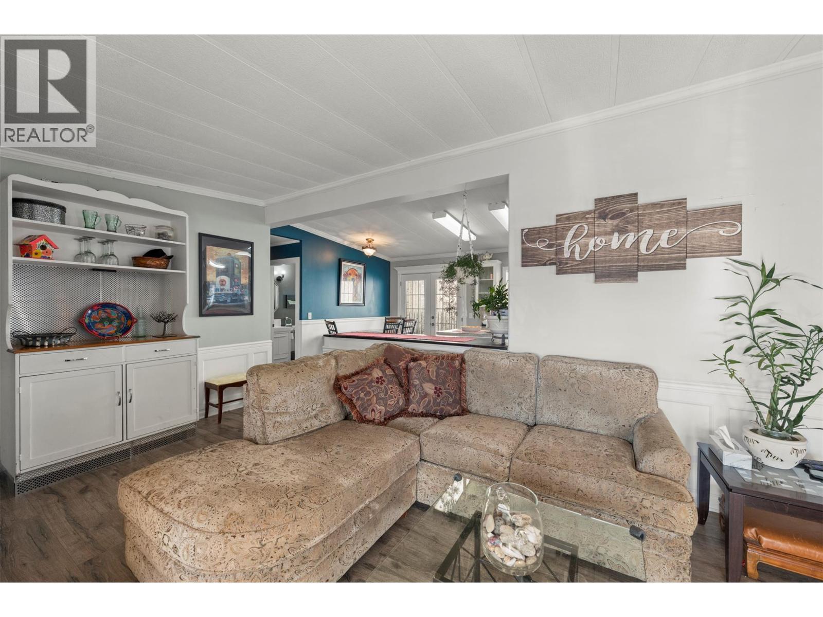 Picture for 1999 Highway 97A 