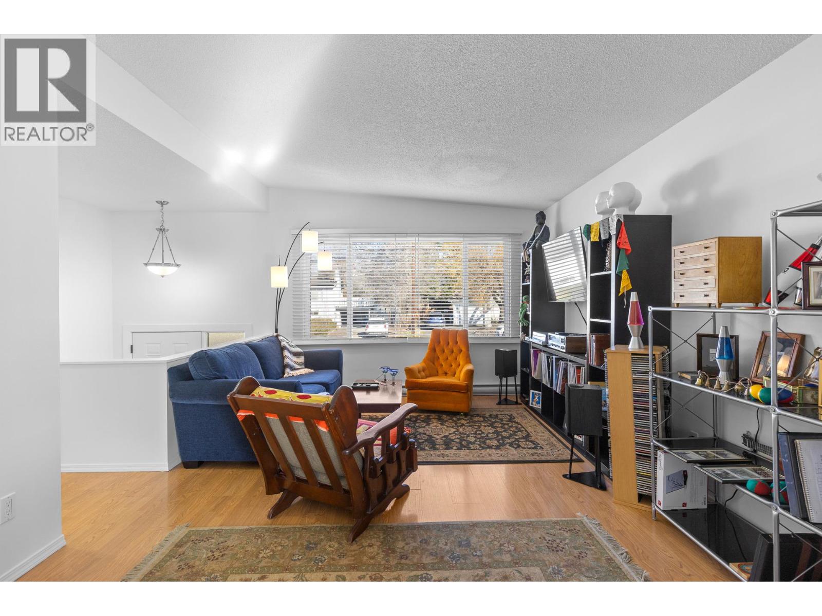 Picture for 525B Jaschinsky  Road