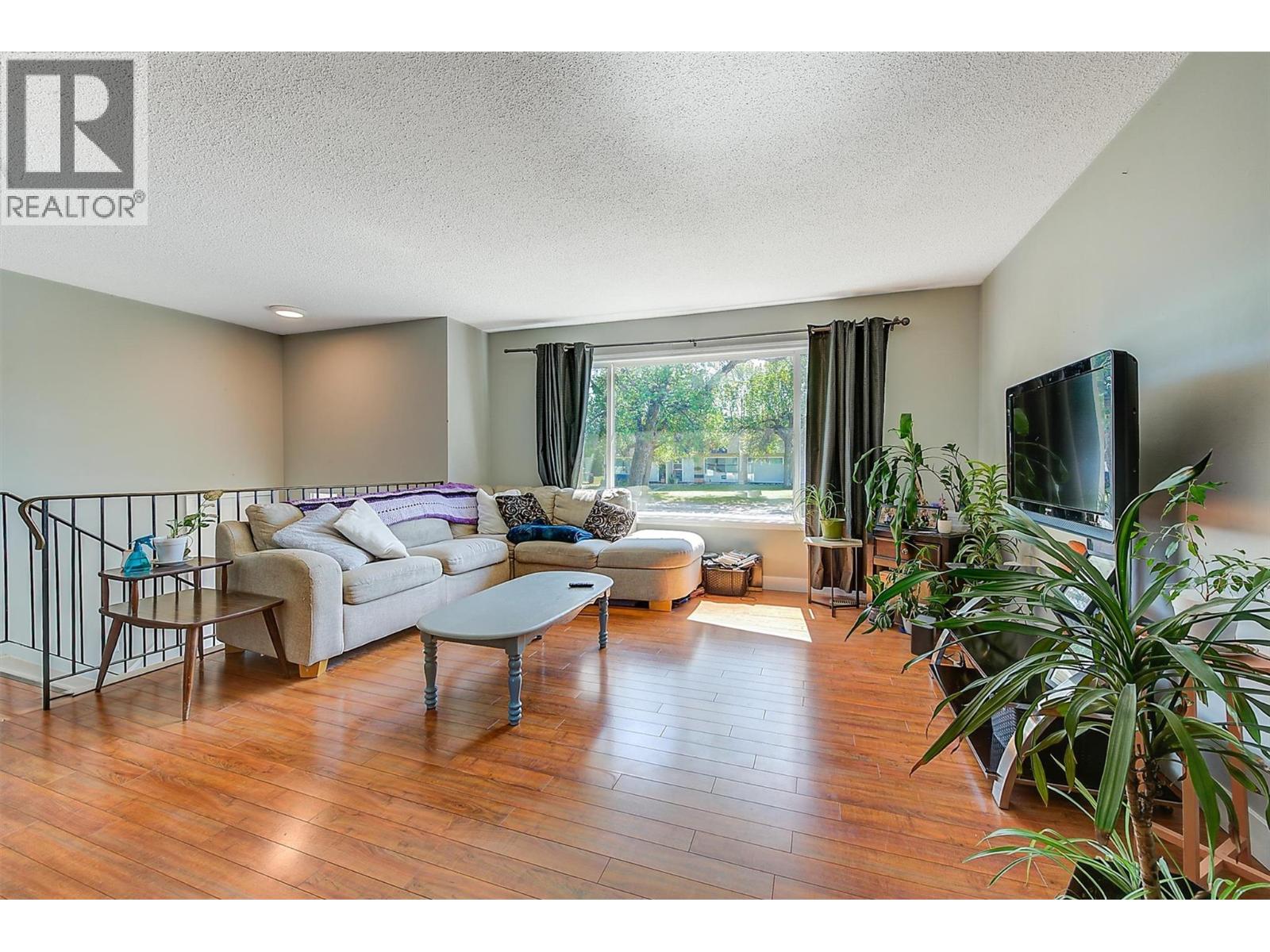 Picture for 280 HOLBROOK  RoadW