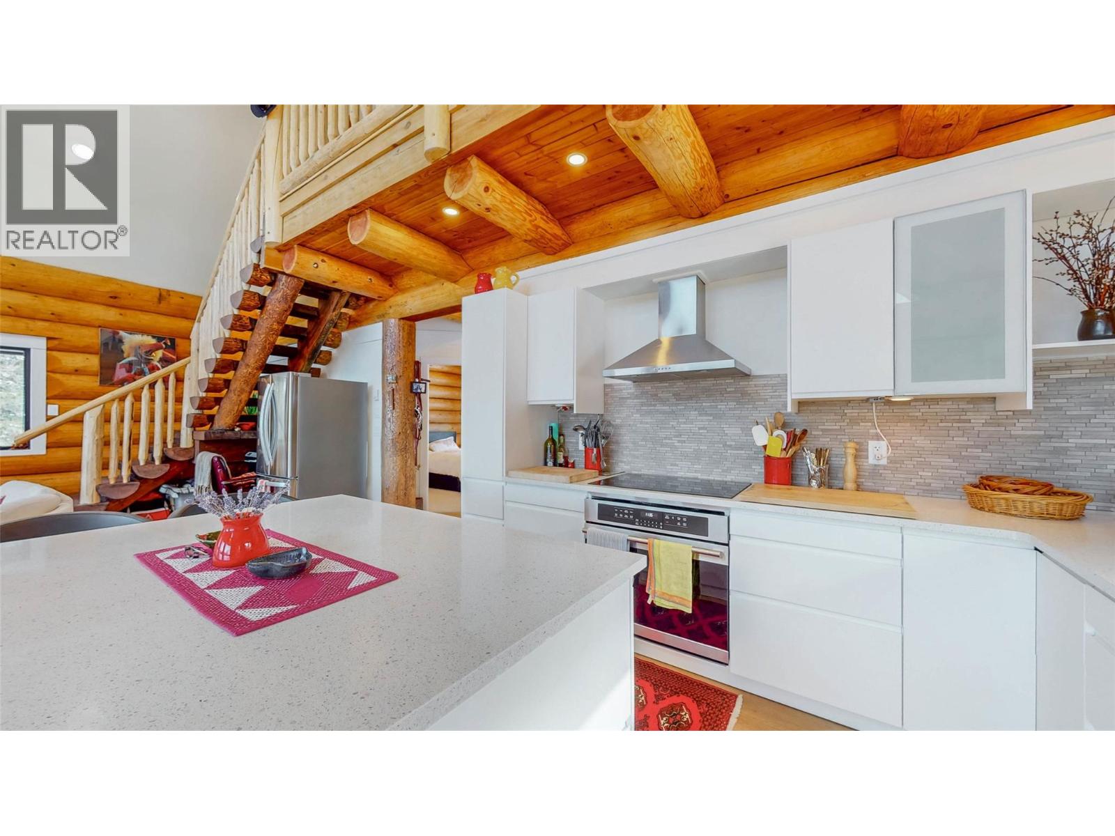 Picture for 185 CARIBOU  Way