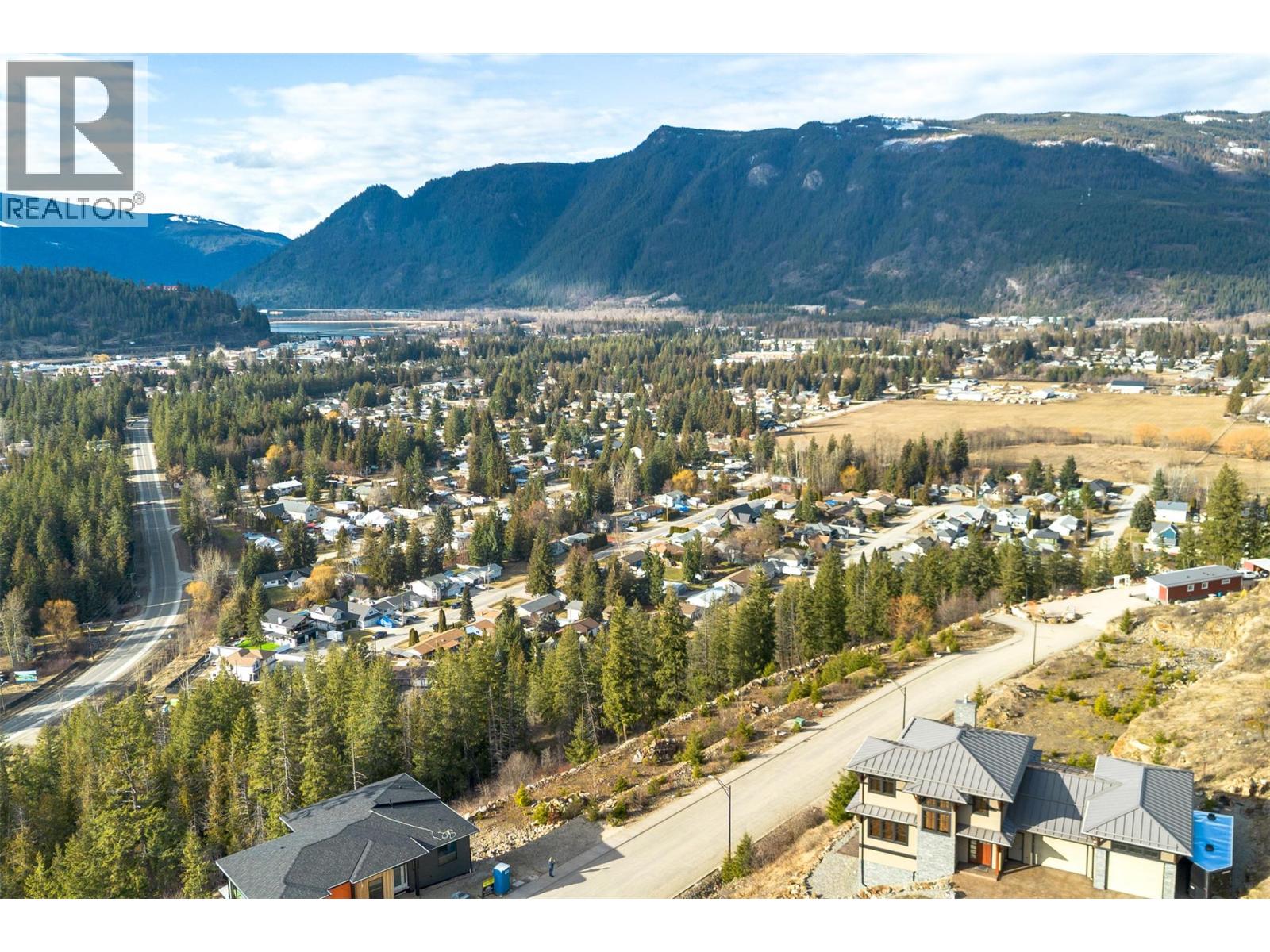 Picture for 275 Bayview  Drive